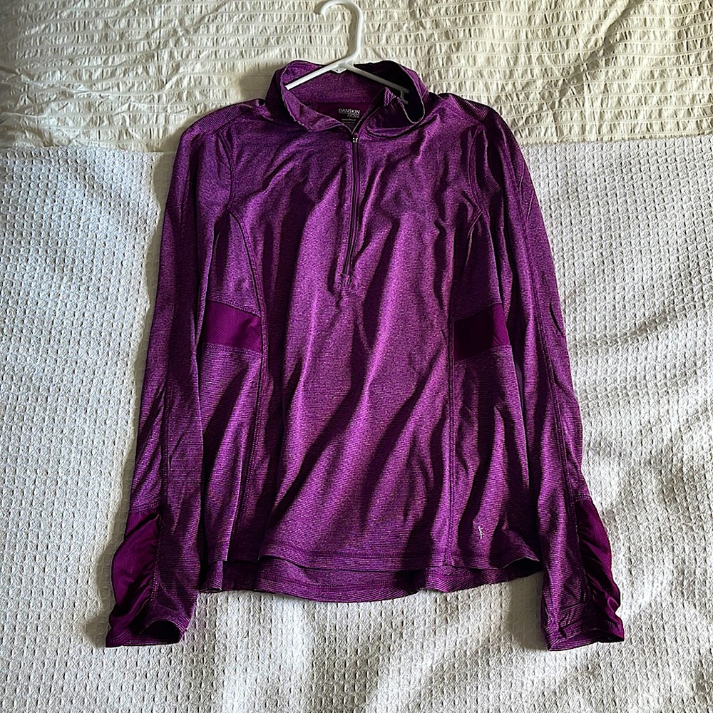 Danskin Now Purple semi fitted long sleeve pullover with zipper, size 2 XL